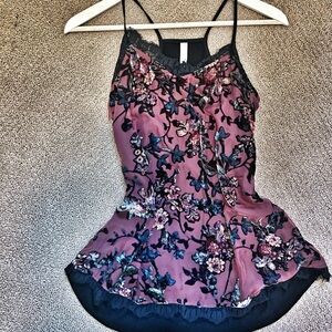 Xhilaration plum and Black Lace Trim Camisole